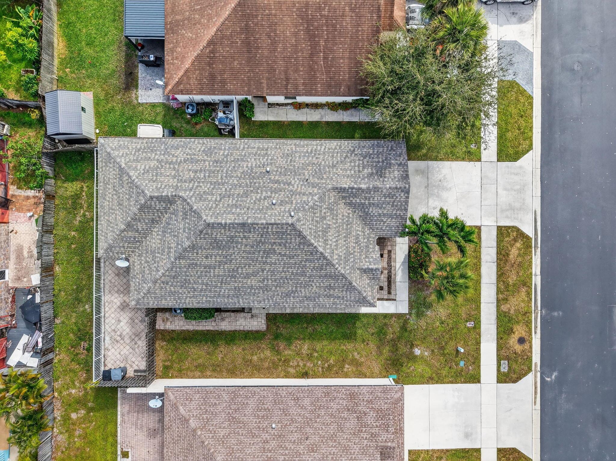 VICTORIA WOODS - Residential