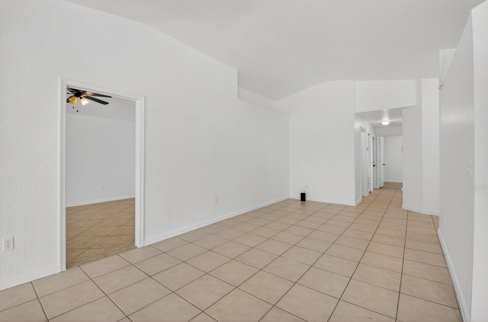 VICTORIA WOODS - Residential