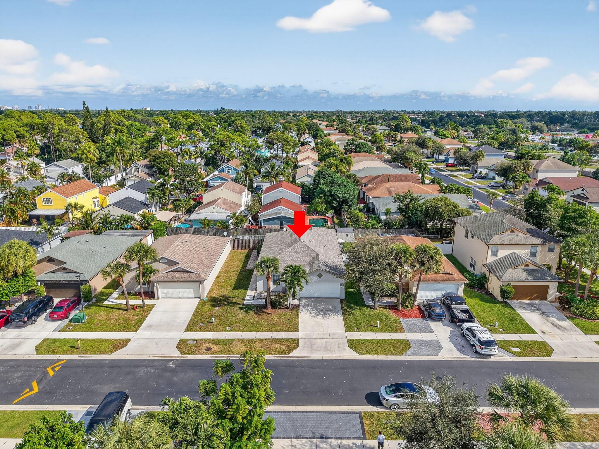 VICTORIA WOODS - Residential