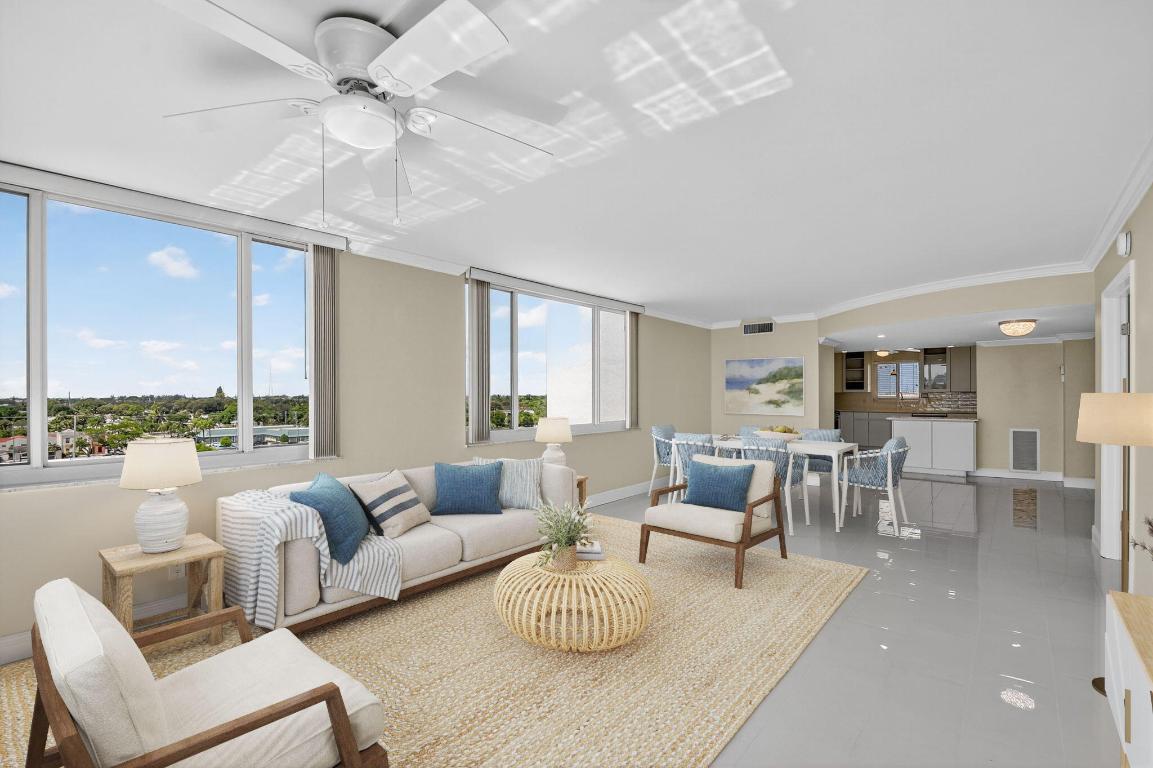 LAKE HARBOUR TOWERS CONDO - Residential