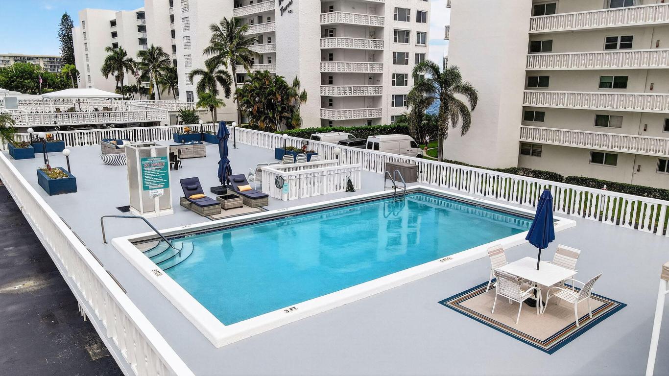 LAKE HARBOUR TOWERS CONDO - Residential