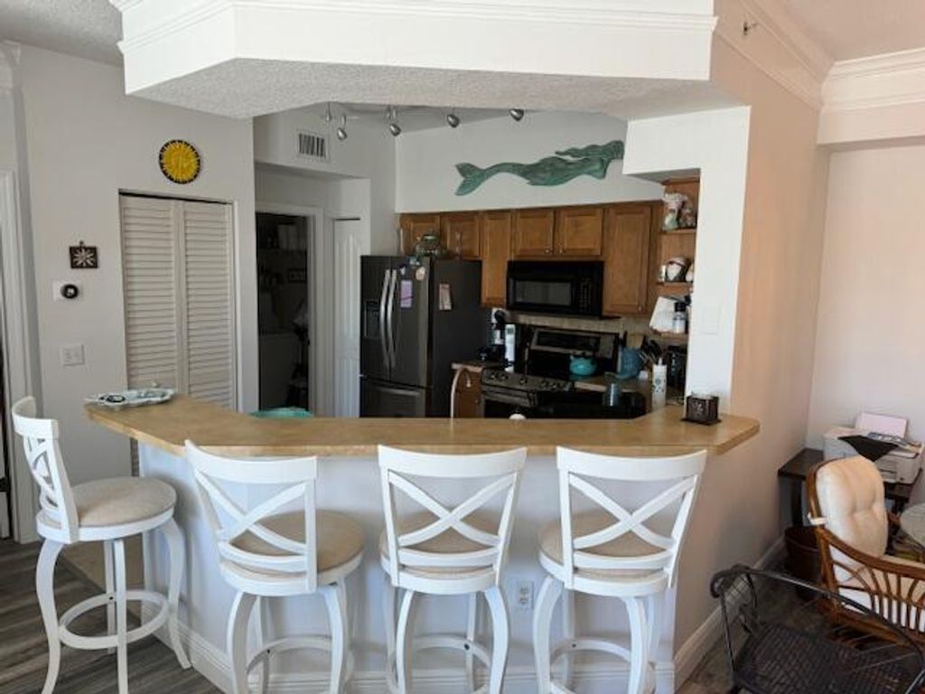 Photo of 3306 Myrtlewood Circle E #3306, Palm Beach Gardens, FL 33418 (MLS # R10998156)