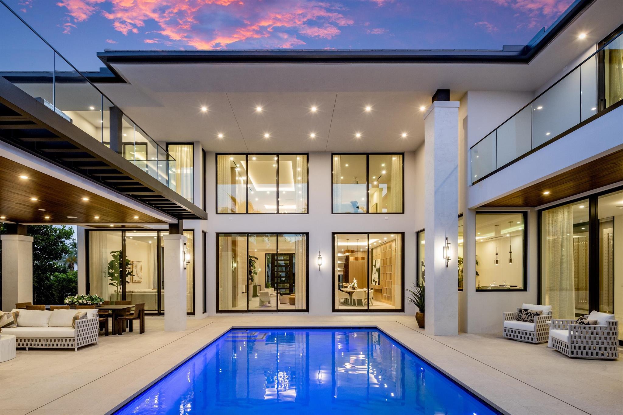 ROYAL PALM YACHT & COUNTR - Residential