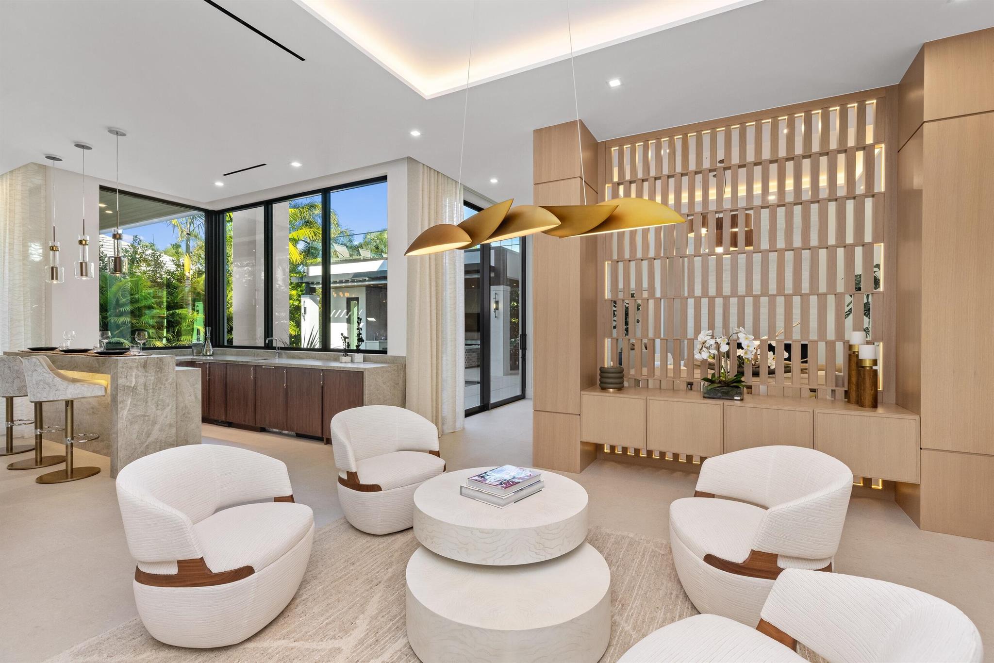 ROYAL PALM YACHT & COUNTR - Residential