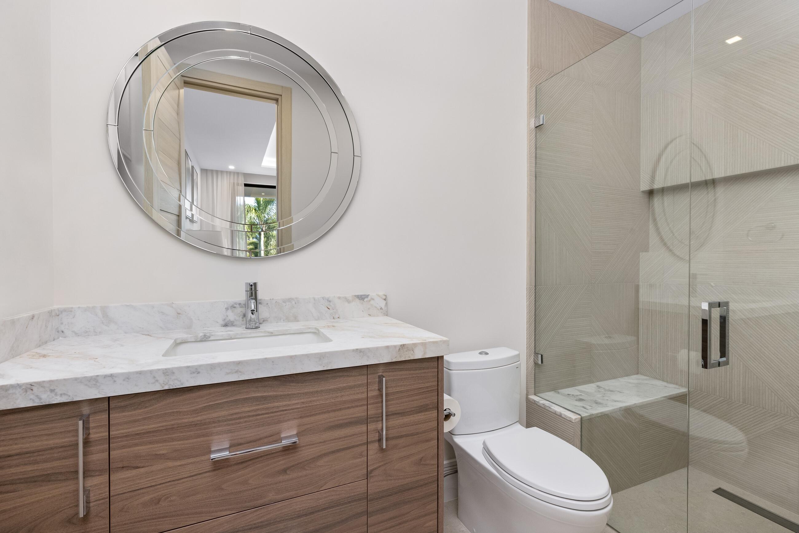 ROYAL PALM YACHT & COUNTRY CLUB - Residential