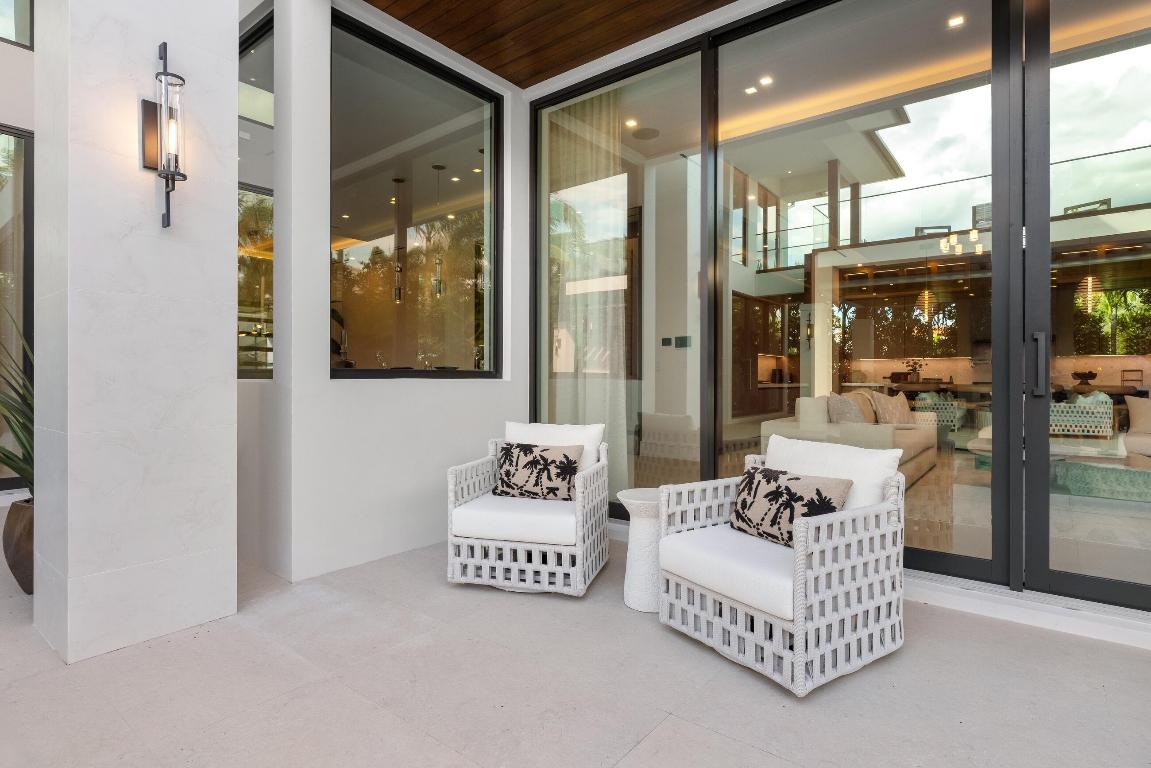 ROYAL PALM YACHT & COUNTRY CLUB - Residential