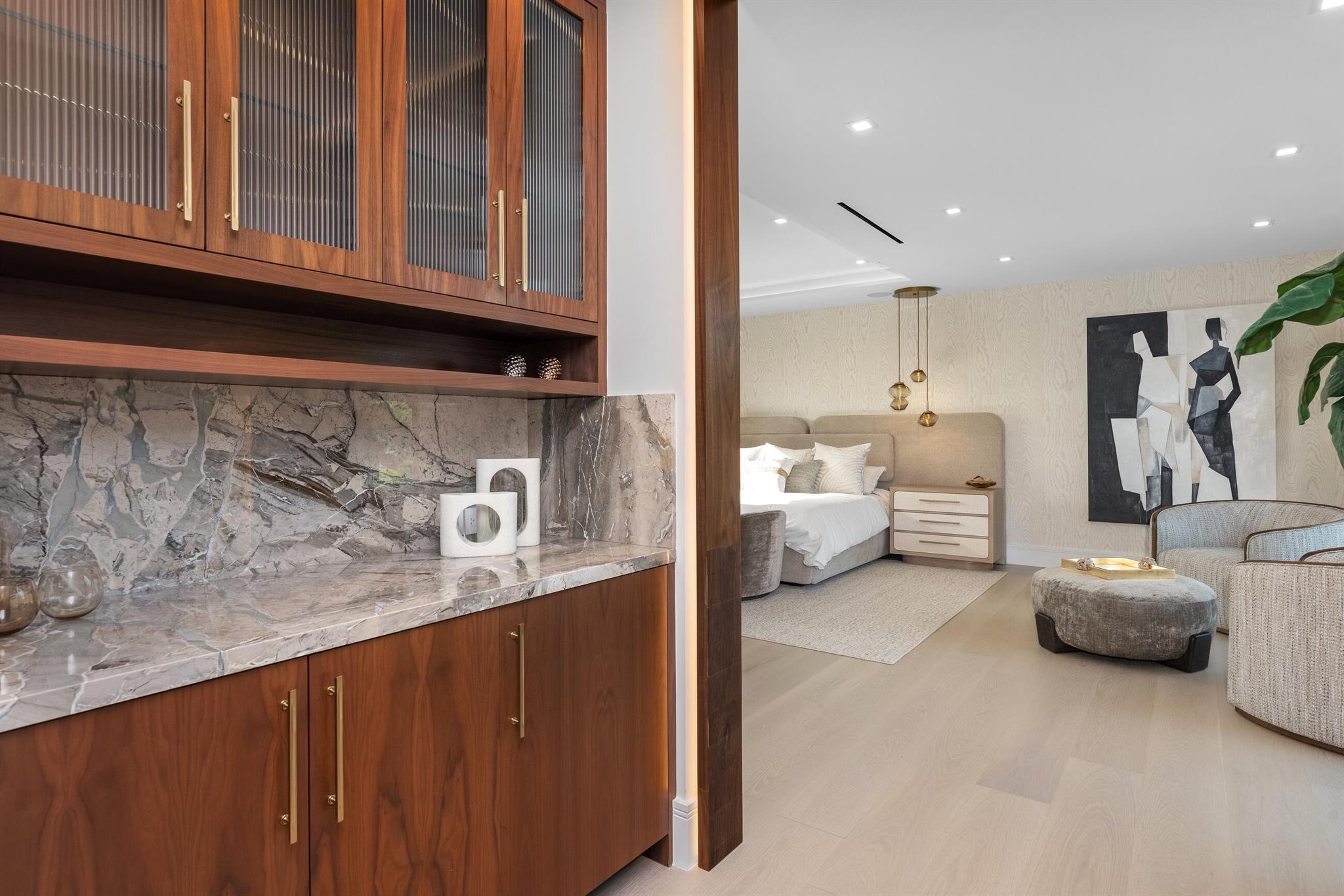 ROYAL PALM YACHT & COUNTR - Residential