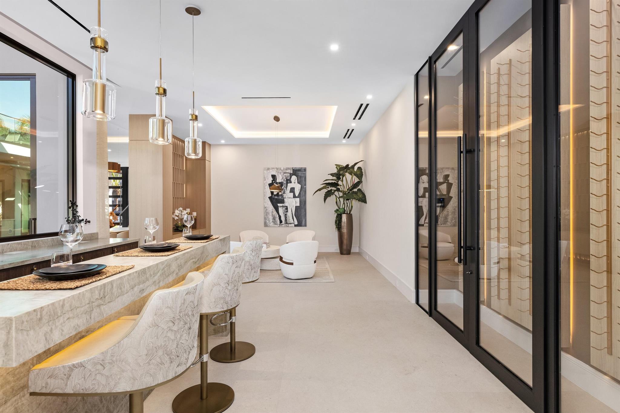 ROYAL PALM YACHT & COUNTR - Residential