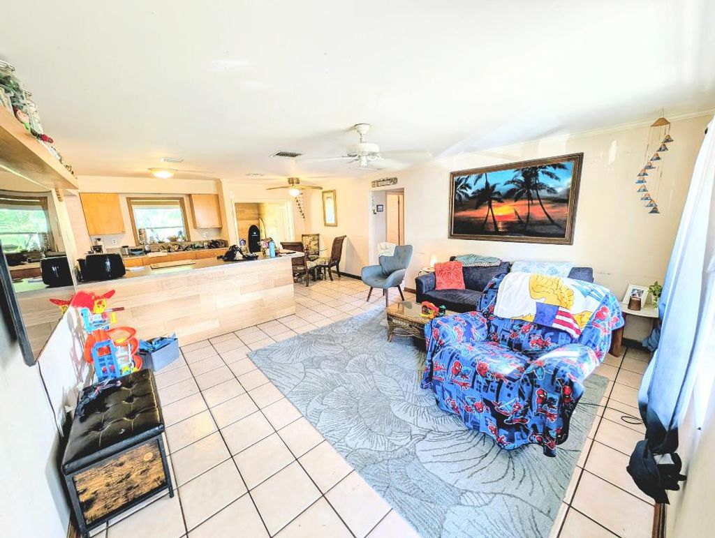 Photo of 3932 Serubi Avenue, Palm Springs, FL 33461 (MLS # R11158000)