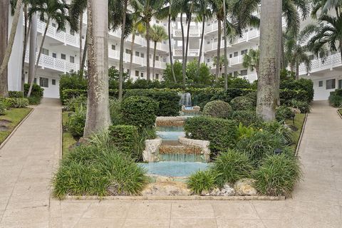 A home in Palm Beach