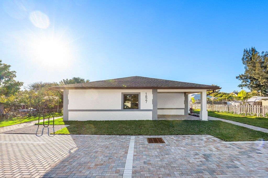 Photo of 1827 Palm Acres Drive #2, Palm Springs, FL 33406 (MLS # R11160487)