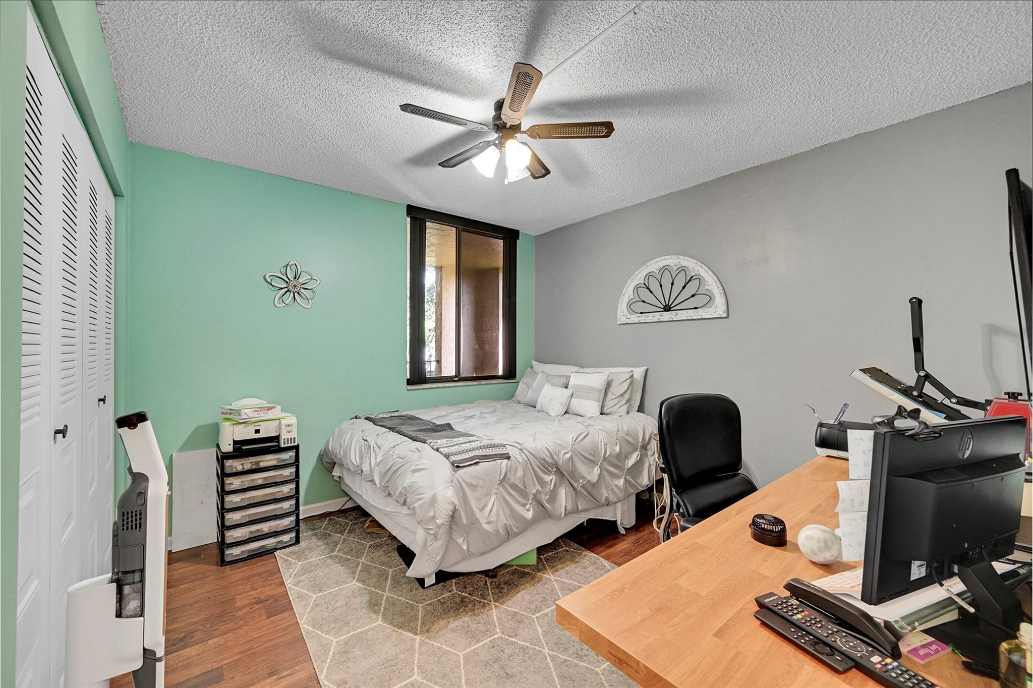 Jacaranda Heights - Residential