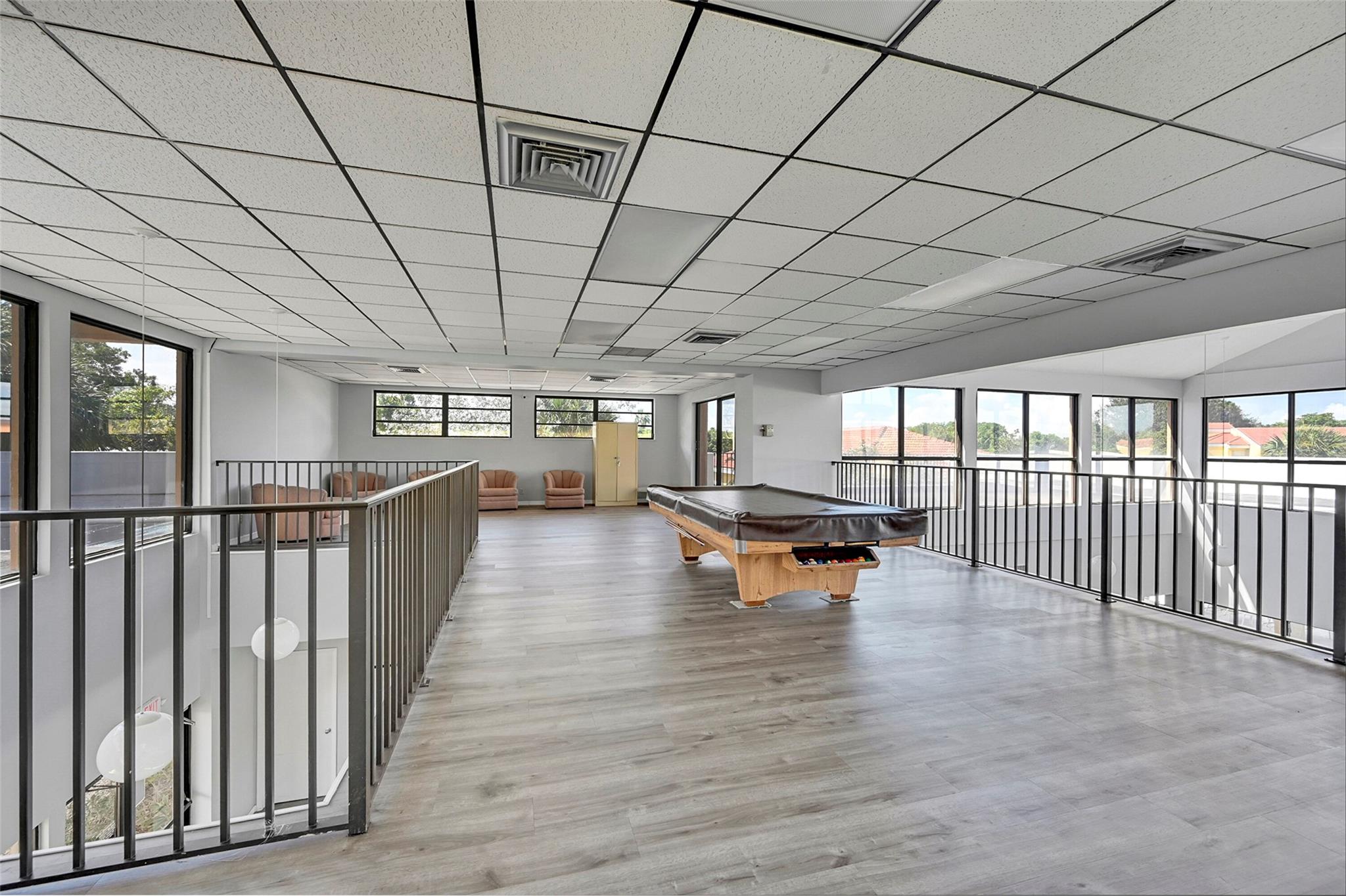 Jacaranda Heights - Residential