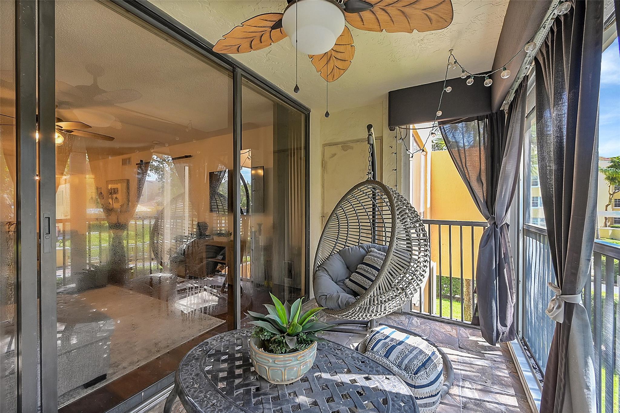 Jacaranda Heights - Residential