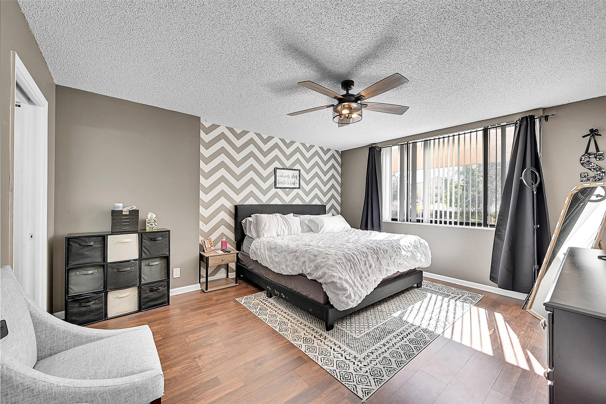Jacaranda Heights - Residential