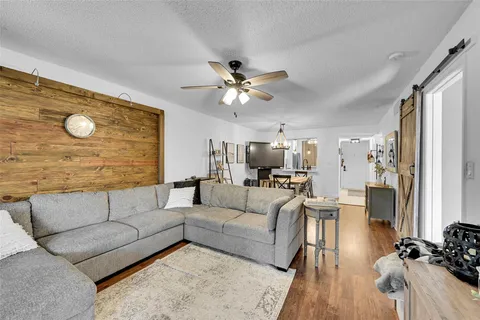 8592 W Sunrise Blvd Unit 206, Plantation, FL MLS: F10490104