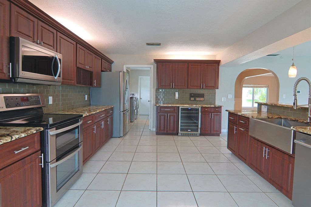 Photo of 23325 Lago Mar Circle, Boca Raton, FL 33433 (MLS # R11109647)