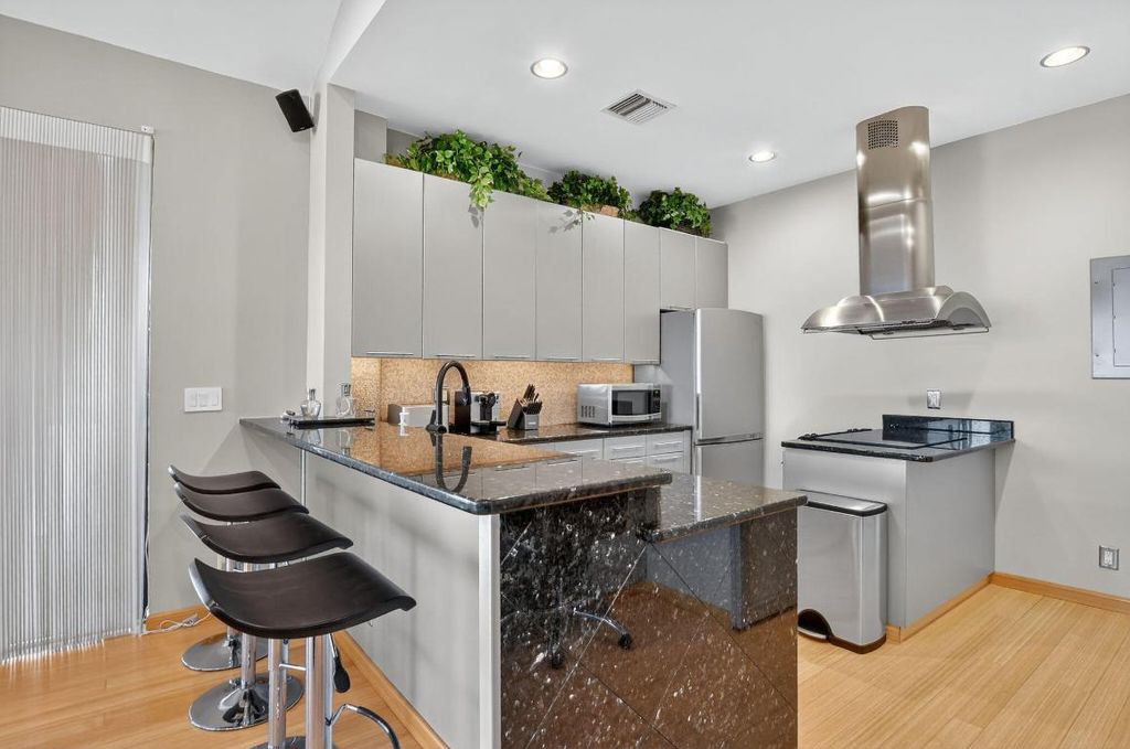 Photo of 19309 Sabal Lake Drive #5062, Boca Raton, FL 33434 (MLS # R11117567)