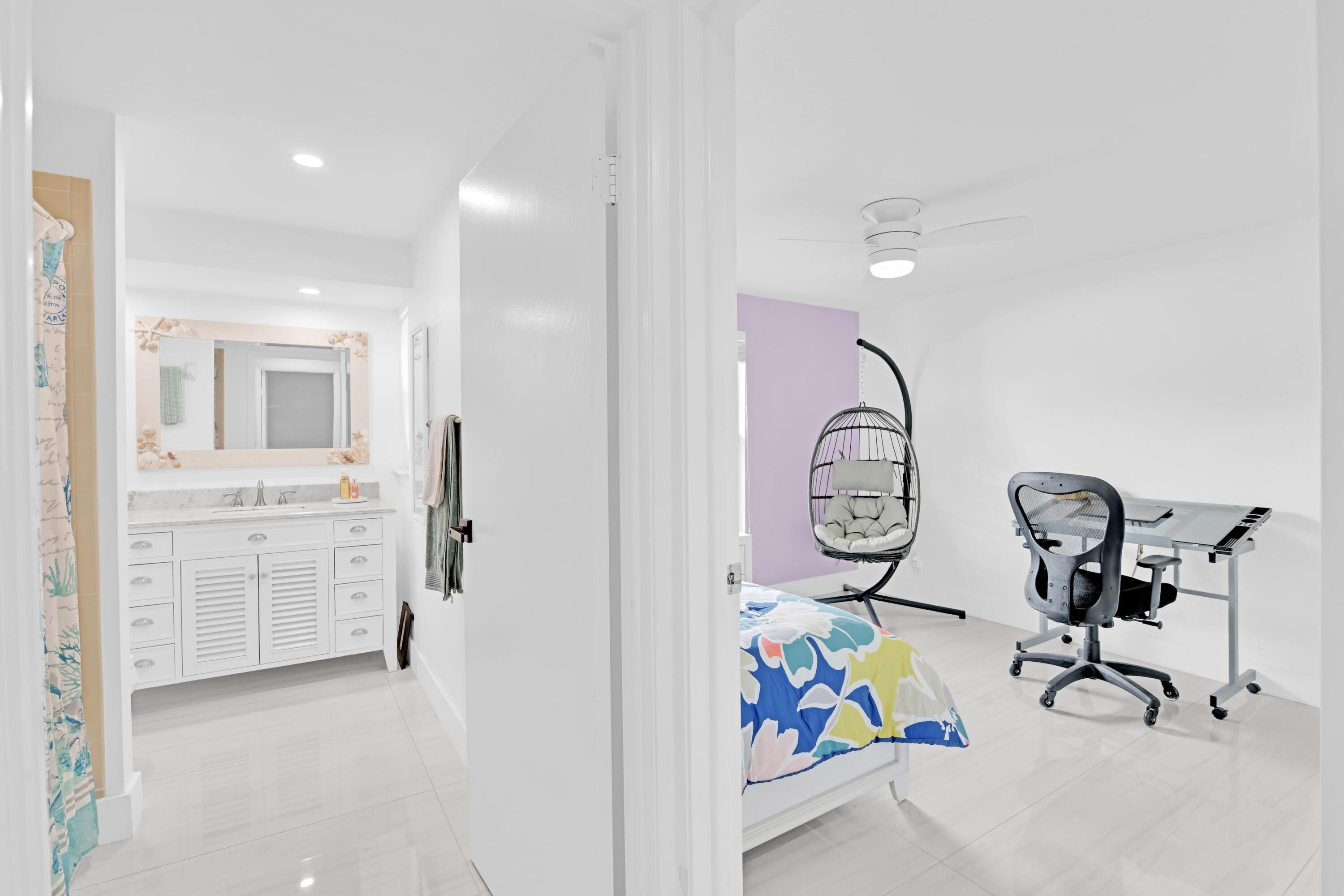 LE CHALET IV-B - Residential