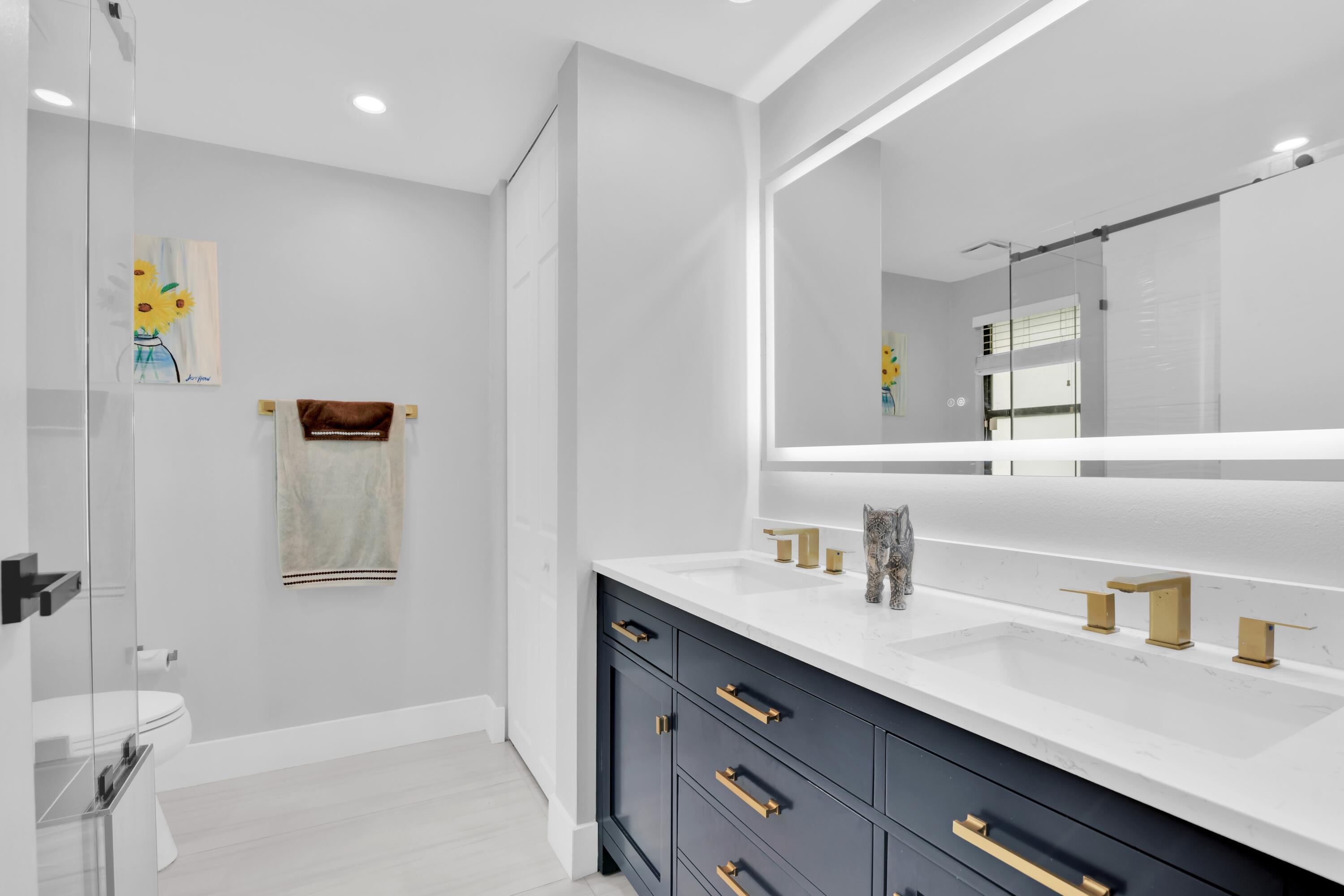 LE CHALET IV-B - Residential