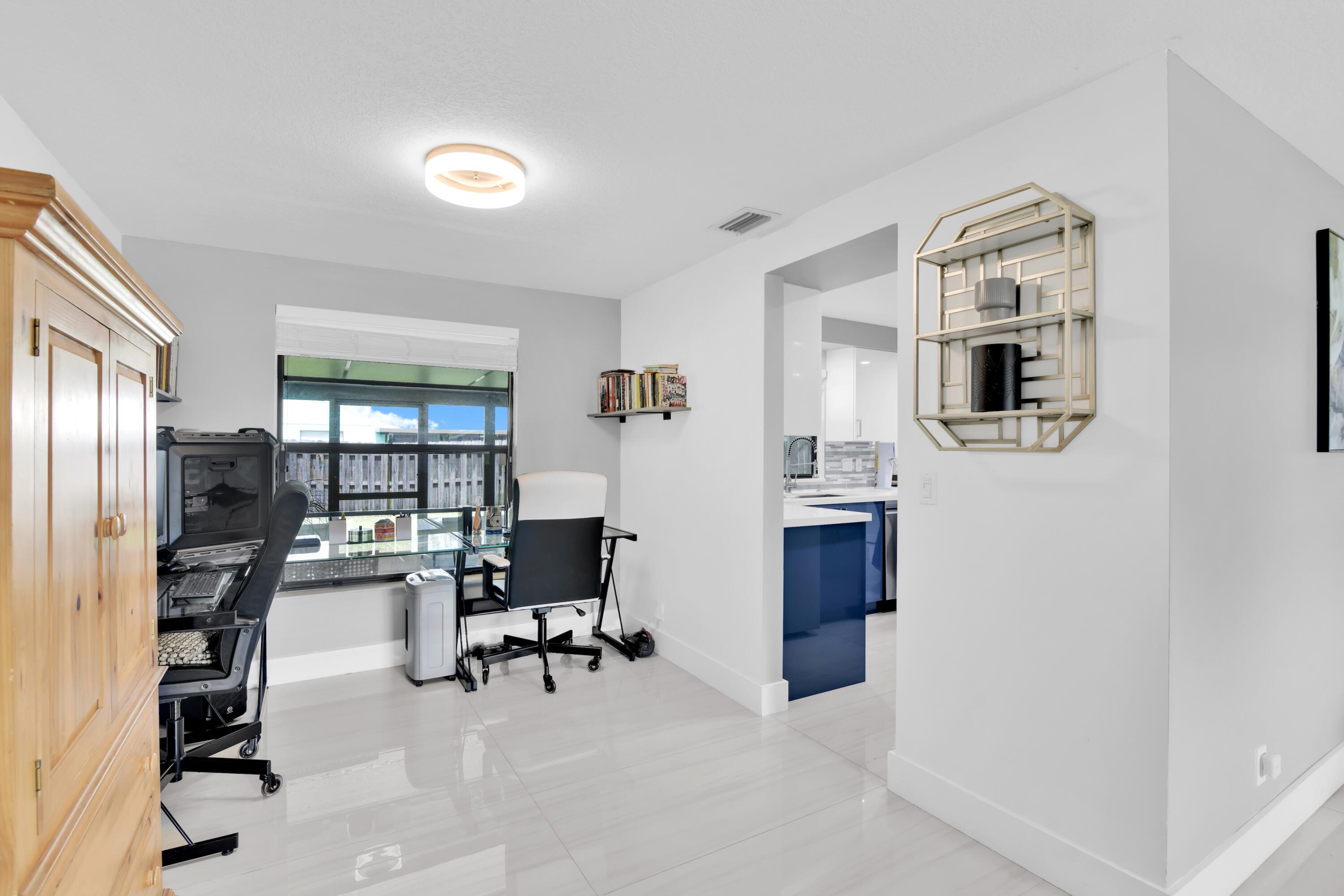 LE CHALET IV-B - Residential