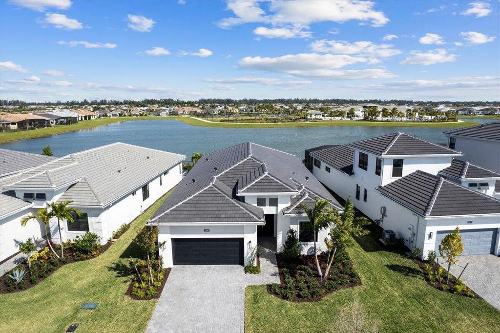 Photo of 15841 Key Biscayne Lane, Westlake, FL 33470 (MLS # R10958908)