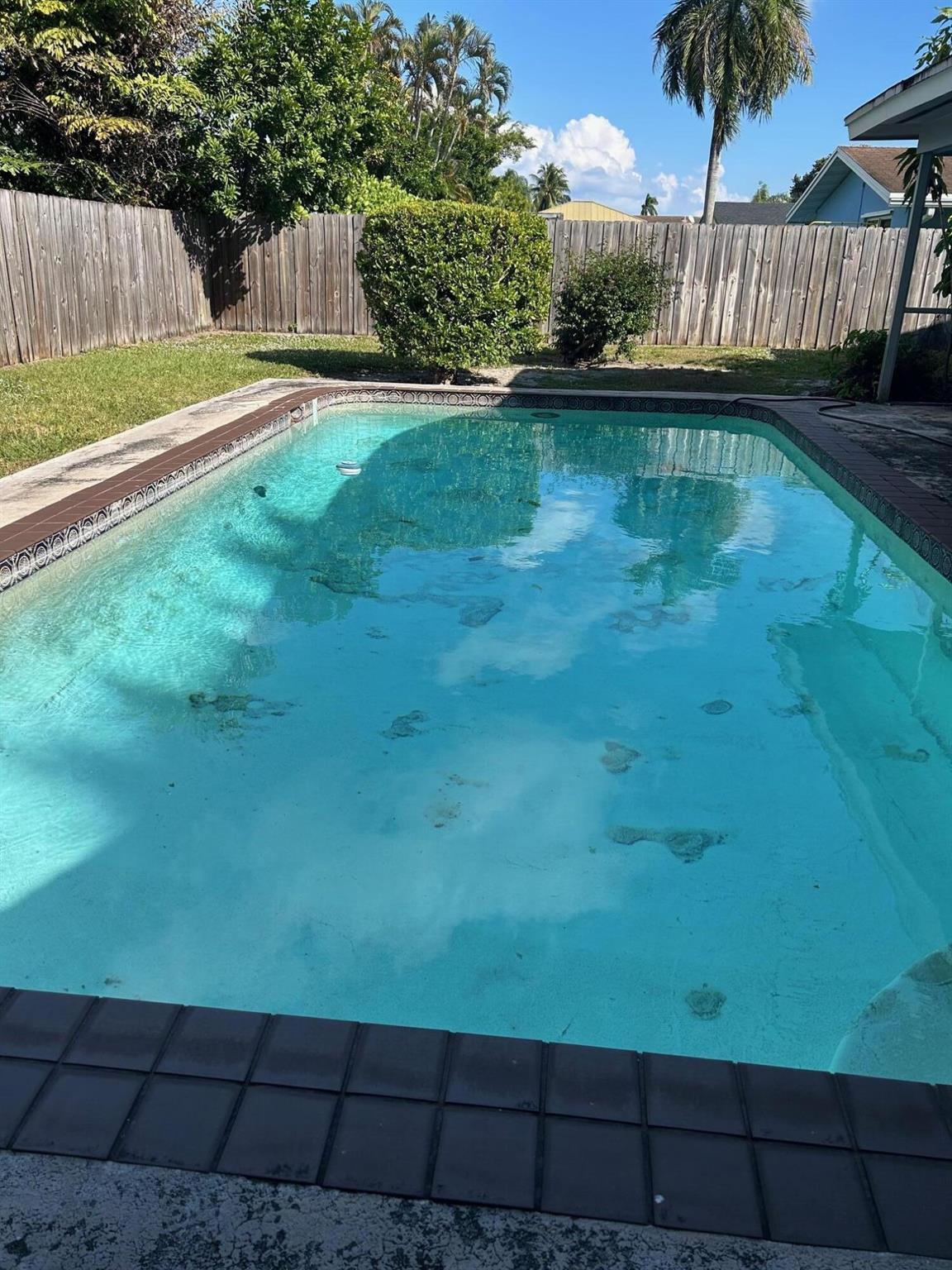 PALM BEACH GARDENS - Residential