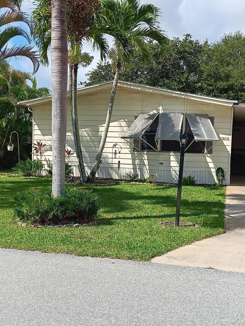 Photo of 7874 SE Saratoga Drive, Hobe Sound, FL 33455 (MLS # R11123225)