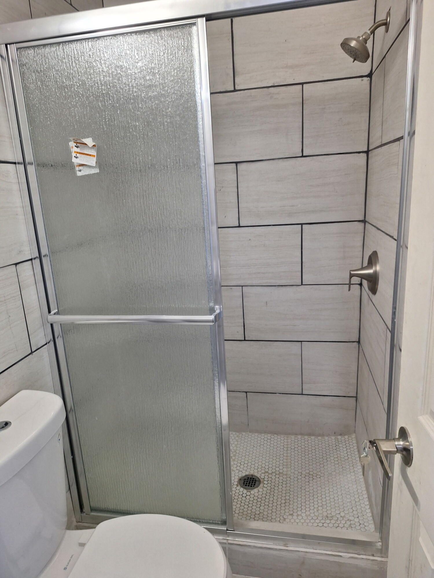 GOLFVIEW HEIGHTS 8 - Residential Lease