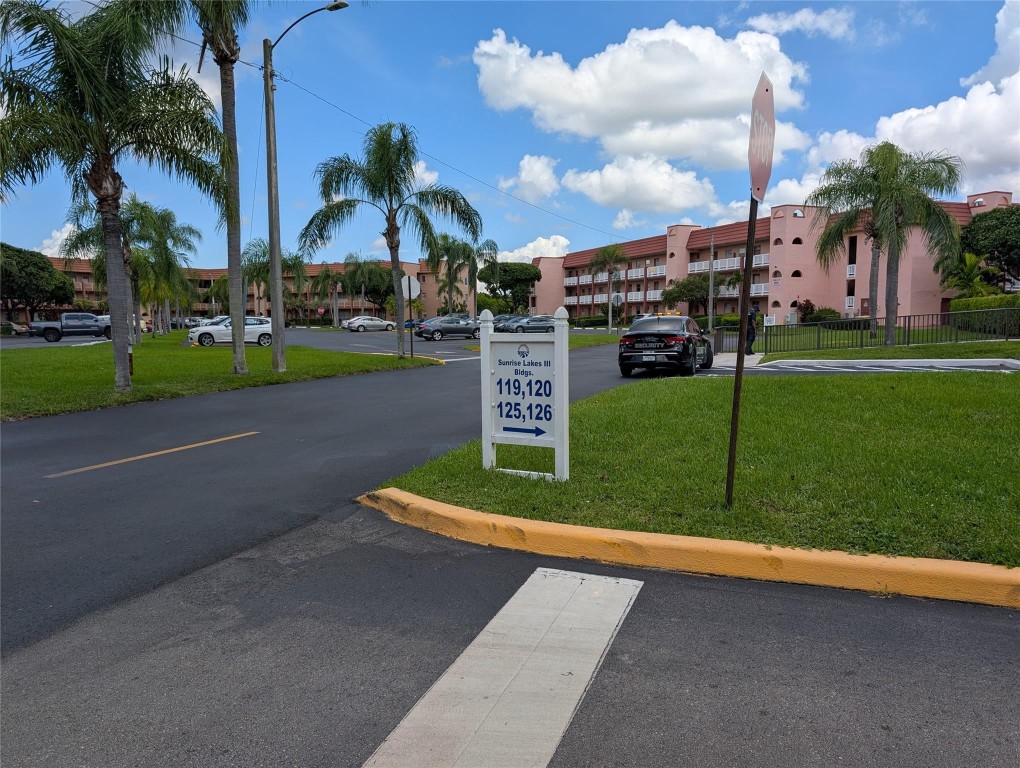 Sunrise Lakes 3 - Residential