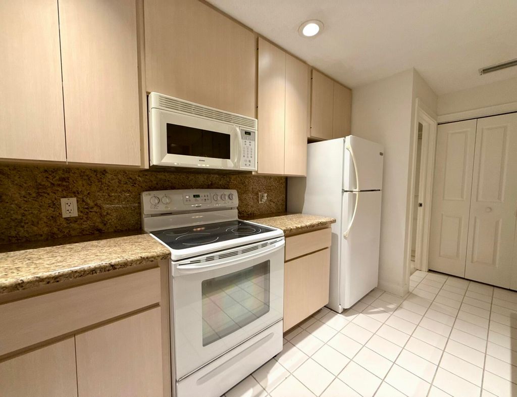 Photo of 304 Sun Terrace Court, Palm Beach Gardens, FL 33403 (MLS # R11162069)