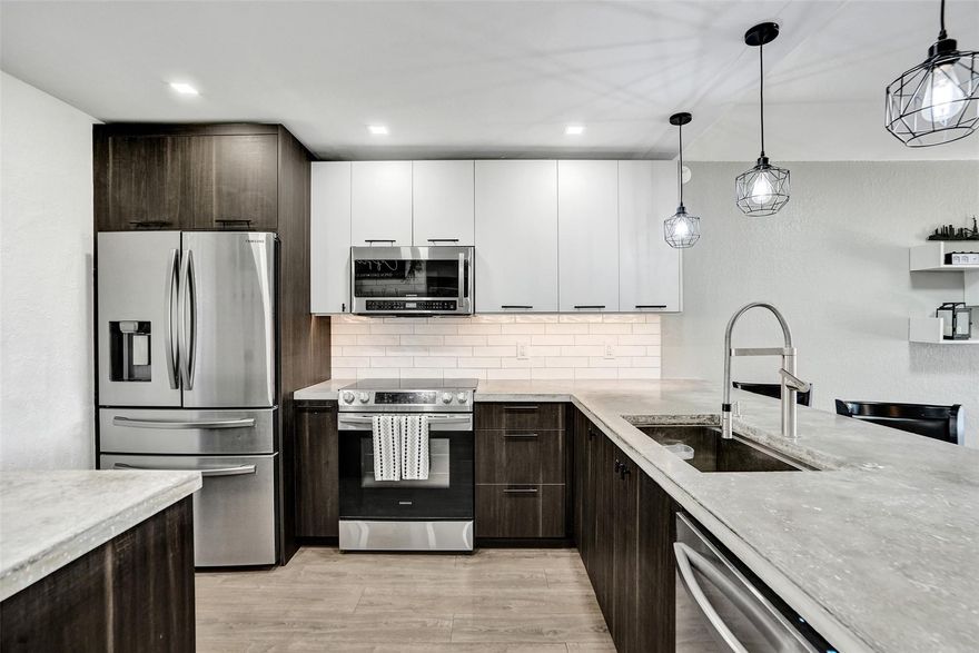 Renovated 1-Bedroom Condo in Sought-After Palm Aire!
Beautifully updated 1-bedroom, 1.5-bath unit in the desirable Palm Aire community, offering the perfect blend of style, comfort, and value. This condo features brand-new flooring a modern kitchen with stone countertops finishes, and fully renovated bathrooms. Move-in ready and designed for today’s lifestyle. This unit offers serene views overlooking the pristine golf course and is ideally situated just moments from Pompano Beach’s stunning new pier and an array of exceptional dining options. Enjoy effortless access to major highways, including the Turnpike and I-95, and proximity to the newly opened Topgolf, premier casinos, and a host of high-end developments transforming the area.