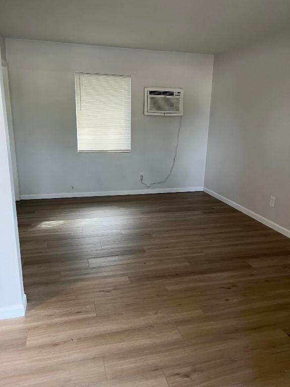 LAKE WORTH TOWN OF - Residential Lease