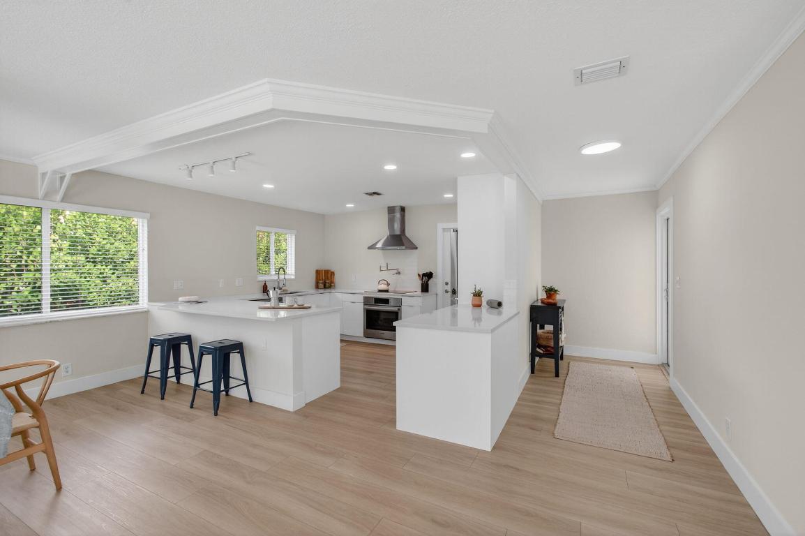 TROPIC PALMS 1 - Residential Lease