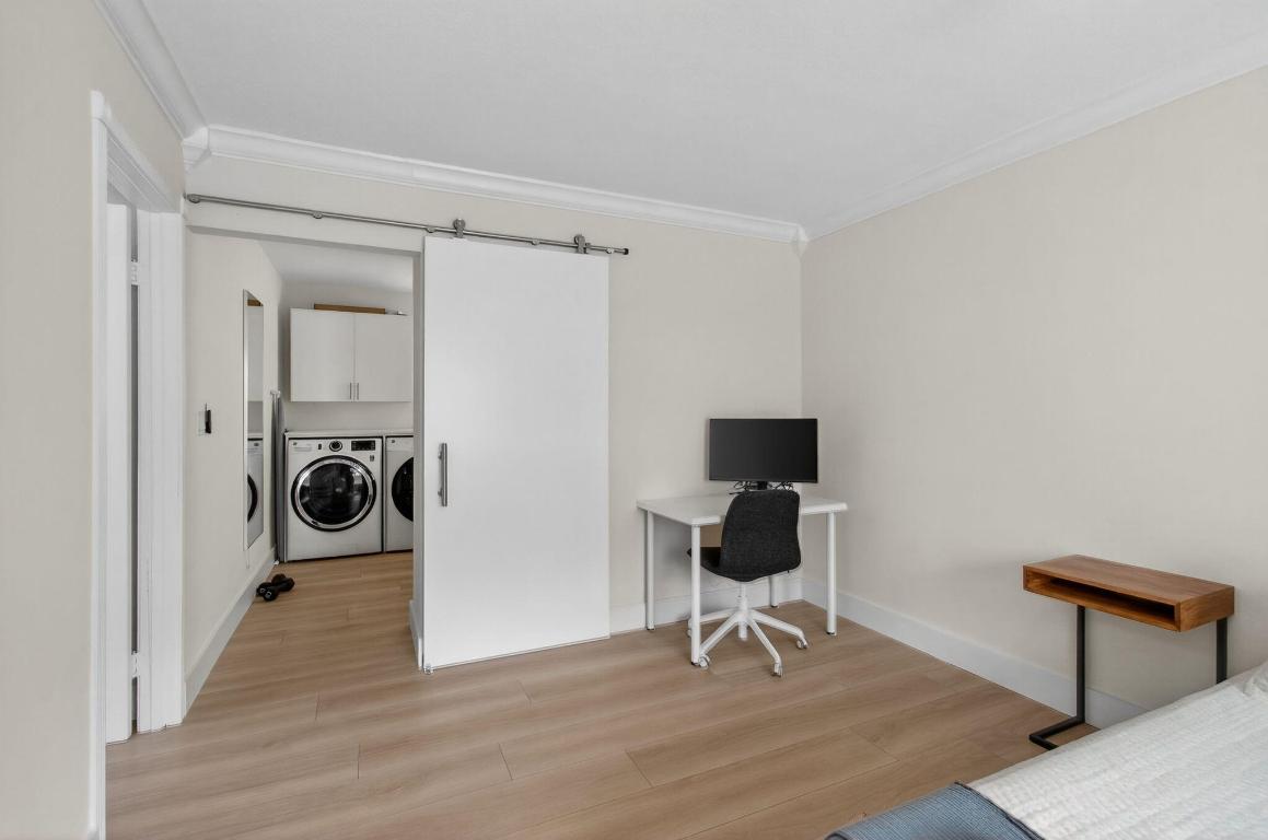 TROPIC PALMS 1 - Residential Lease