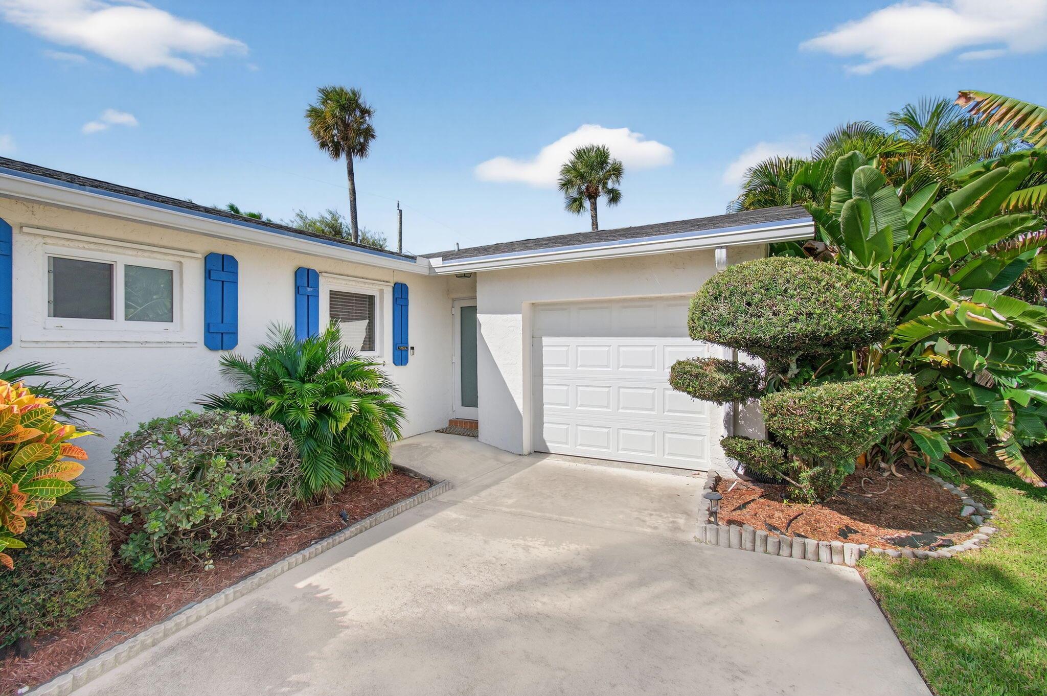 TROPIC PALMS 1 - Residential Lease