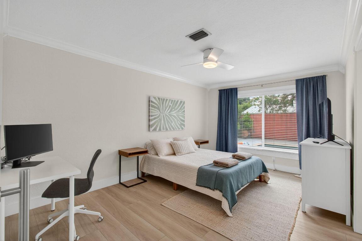 TROPIC PALMS 1 - Residential Lease