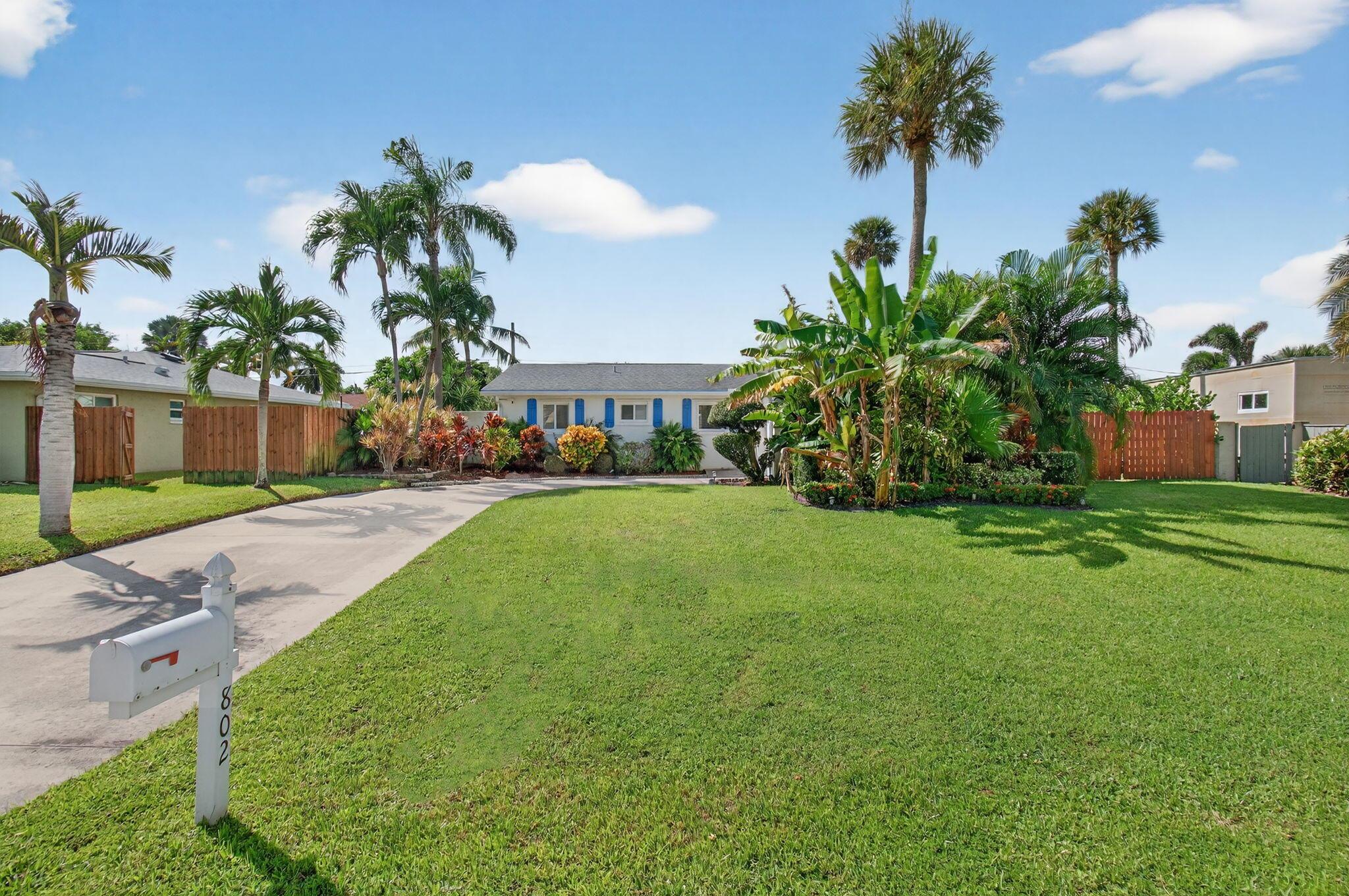 TROPIC PALMS 1 - Residential Lease