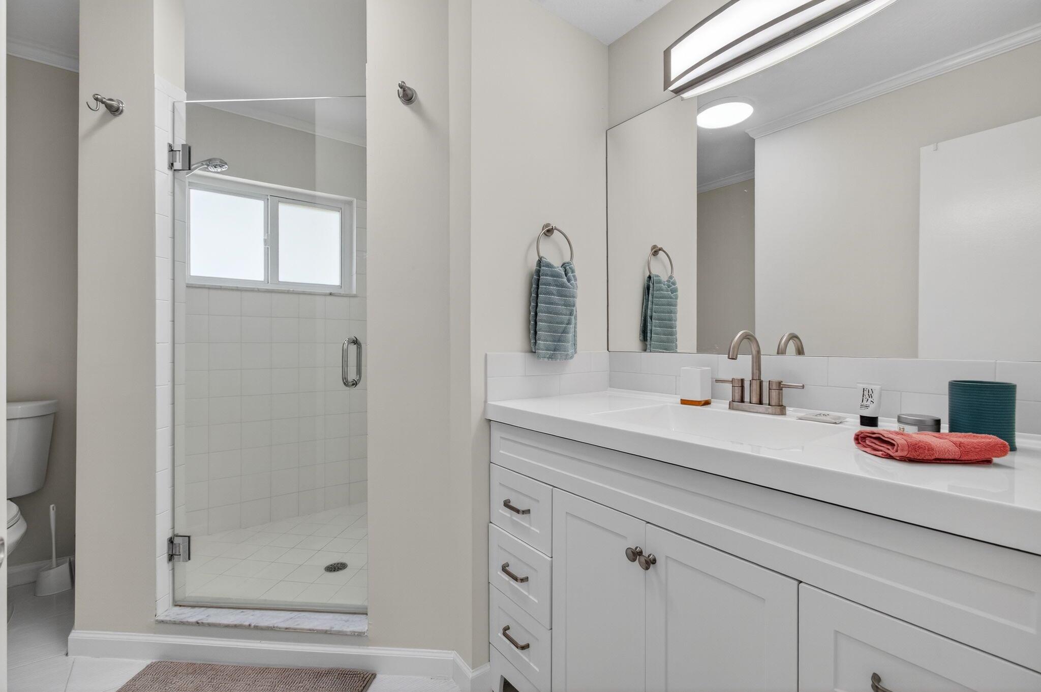 TROPIC PALMS 1 - Residential Lease