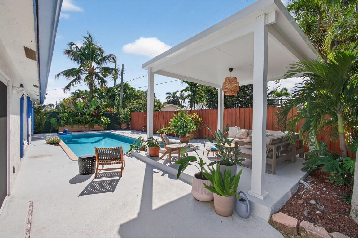 TROPIC PALMS 1 - Residential Lease