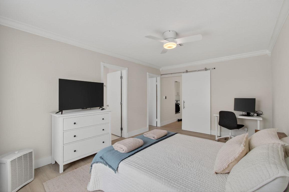 TROPIC PALMS 1 - Residential Lease