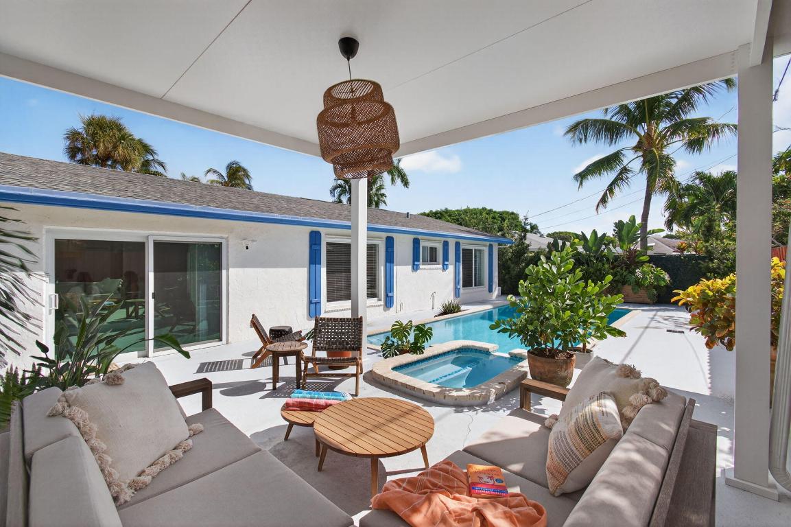 TROPIC PALMS 1 - Residential Lease