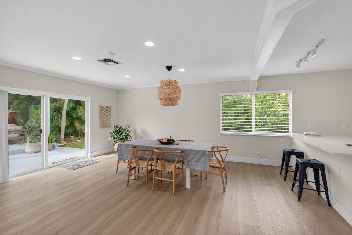 TROPIC PALMS 1 - Residential Lease