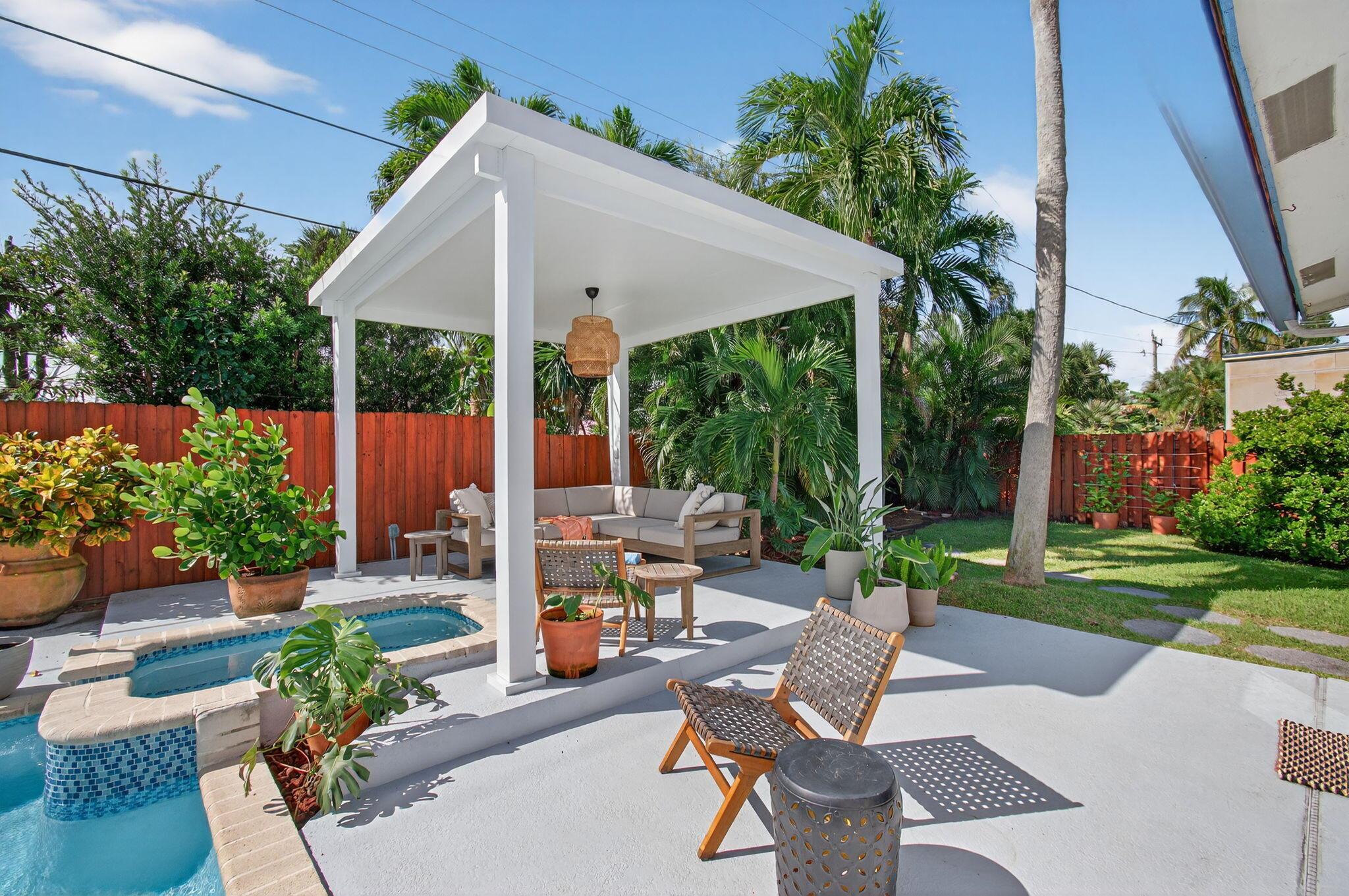 TROPIC PALMS 1 - Residential Lease