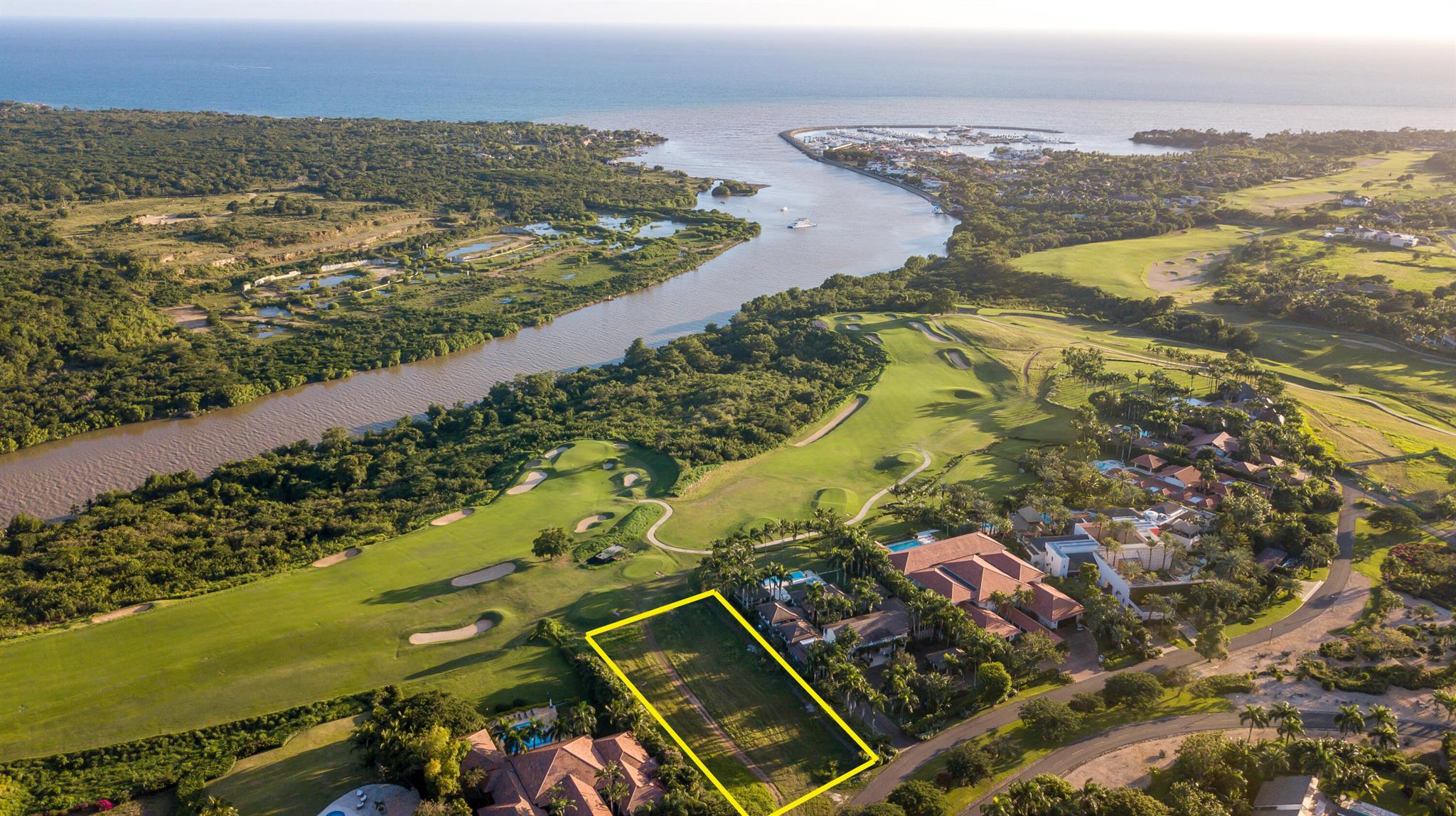 Vista Chavon in Casa de C - Land