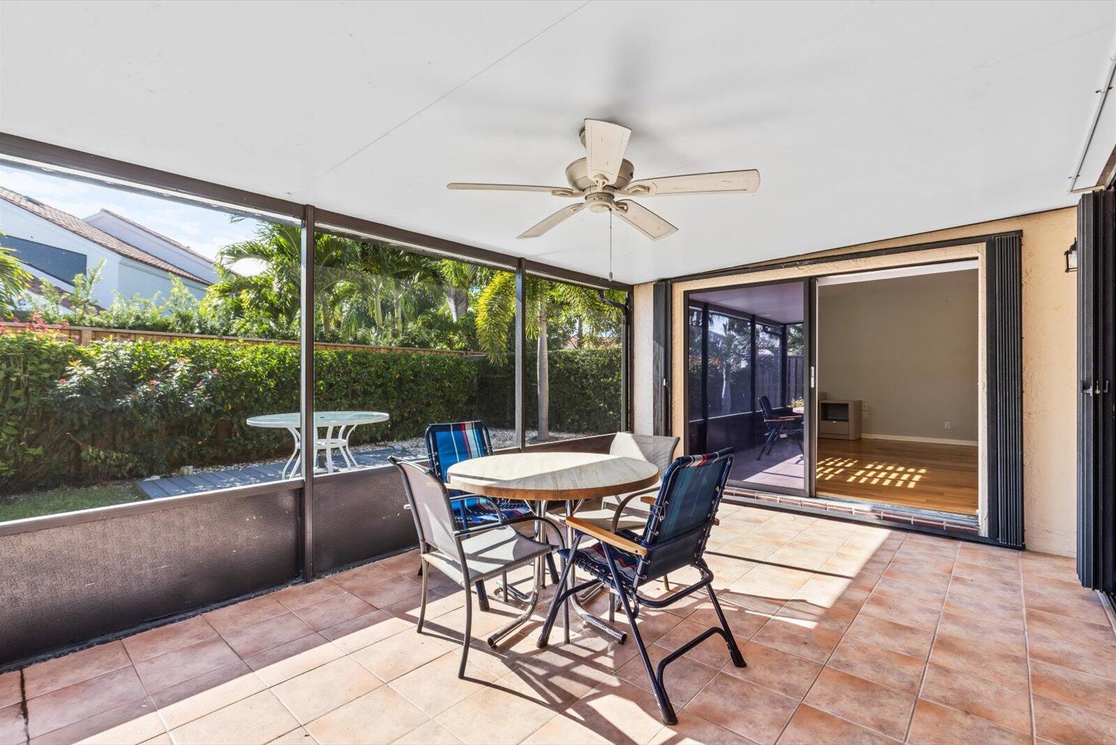 CRYSTAL POINTE PL 3 - Residential