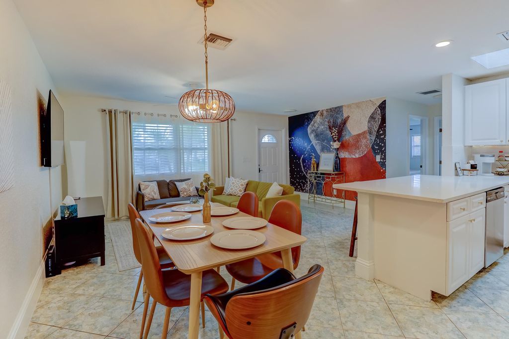 Photo of 463 NW Ravenswood Lane, Port Saint Lucie, FL 34983 (MLS # R10970172)