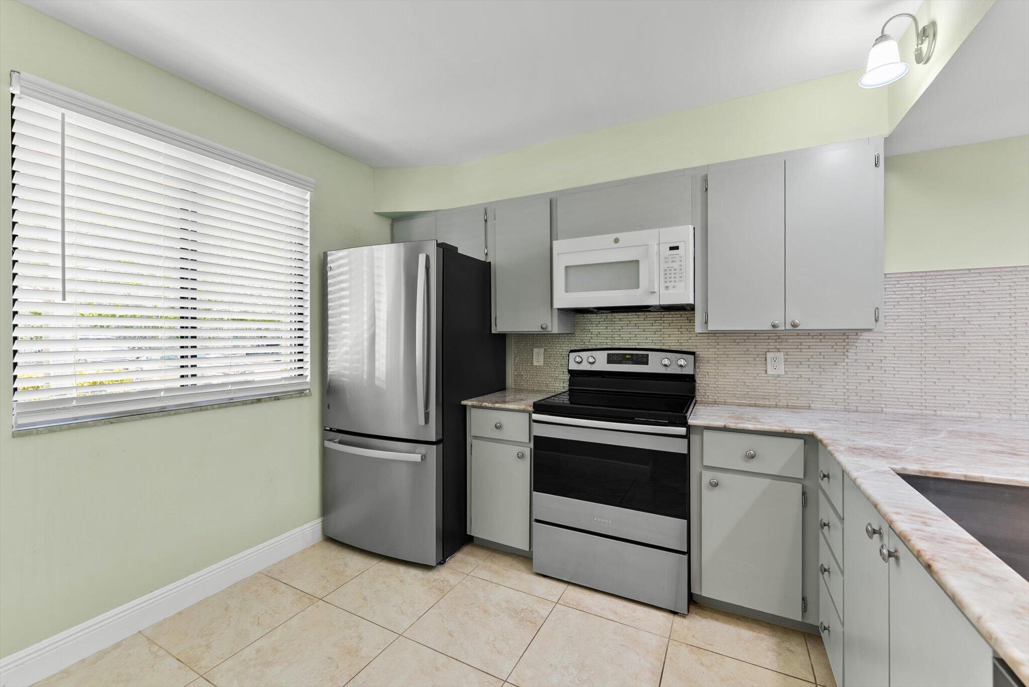 6205 Balboa Circle 102