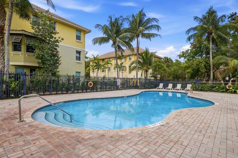 Tiny photo for 3902 White Peacock Lane, Coconut Creek, FL 33073 (MLS # B26039759)