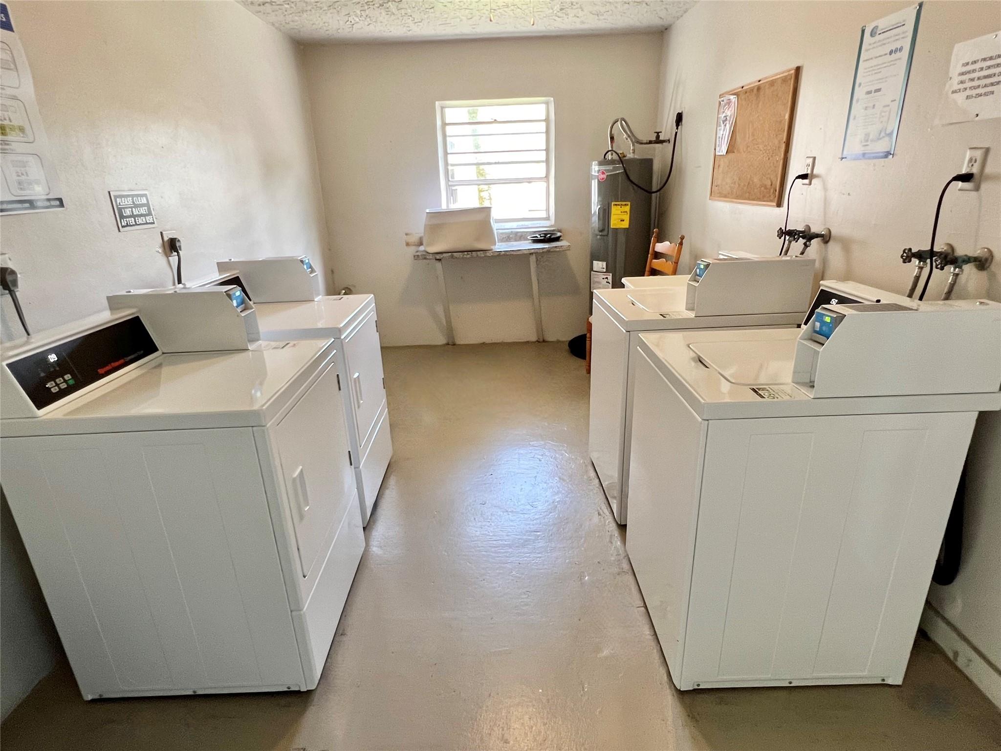 Pine Island Ridge Lagoon - Residential